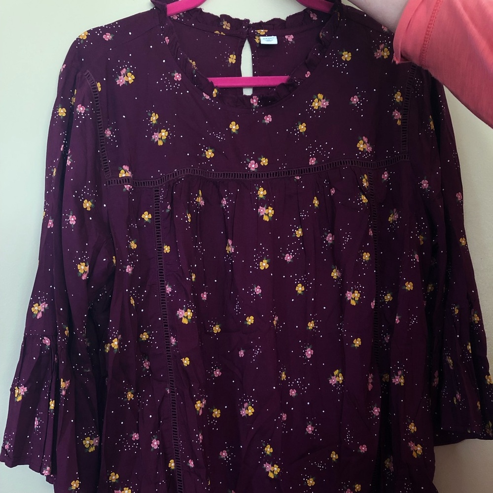 3/4 Sleeve Cranberry & Floral top